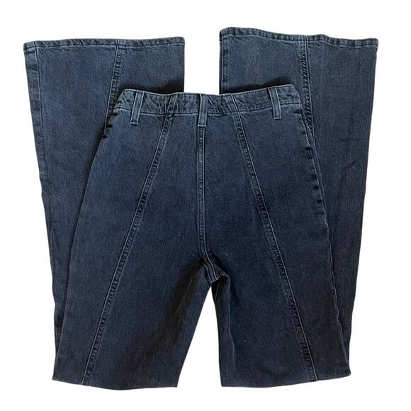 Free People We The Free Women’s Sz 27 High Rise Flare Jeans Black Gray Denim - Picture 9 of 15